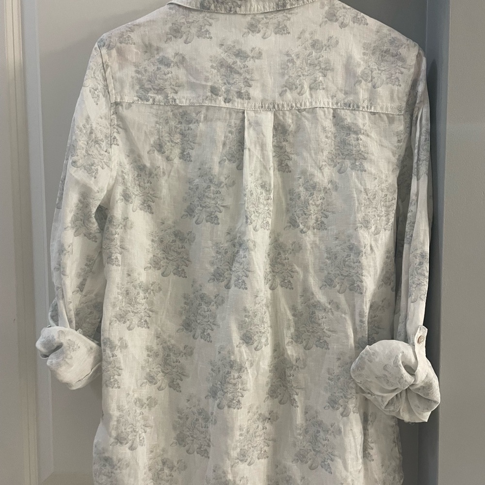 Shabby chic linen button down - Picture 5 of 5